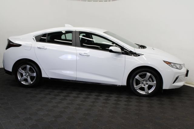 Used 2016 Chevrolet Volt LT w/ Comfort Package FWD image 4