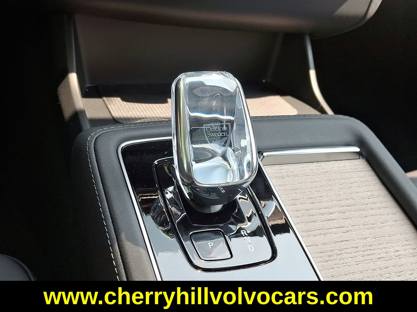 New 2025 Volvo XC90 B6 Plus w/ Protection Package Premier image 18