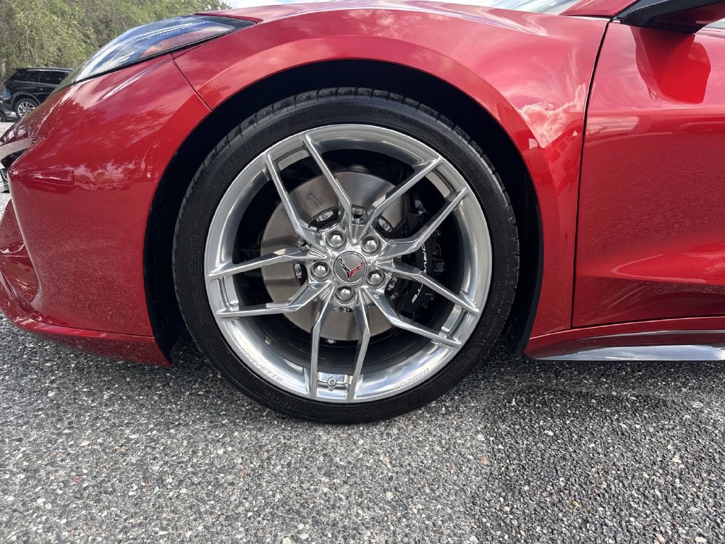 Used 2025 Chevrolet Corvette Z06 RWD image 10