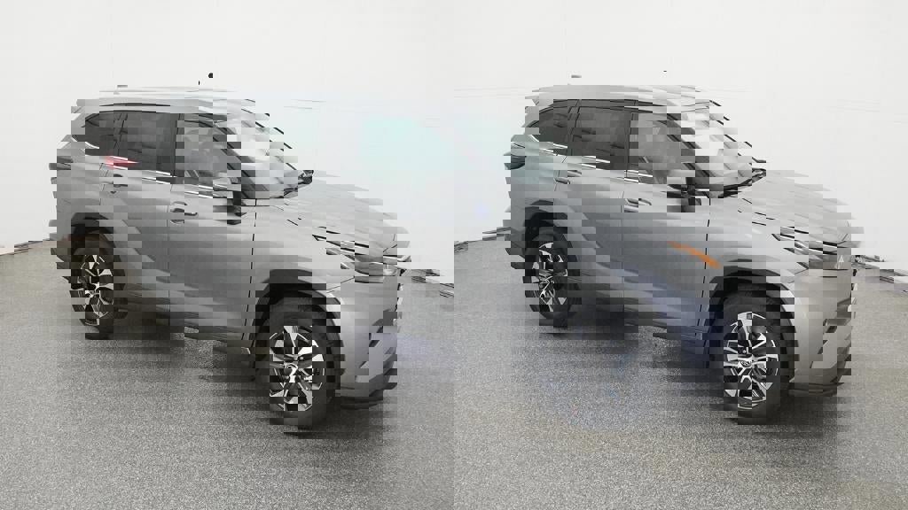 New 2026 Toyota Highlander XLE image 12