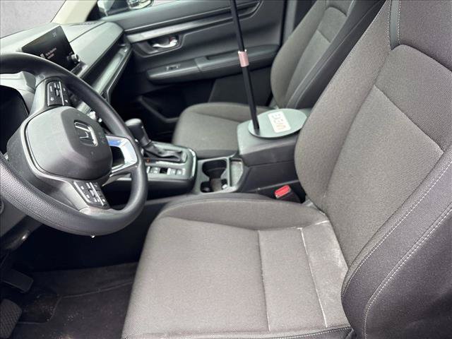 Used 2025 Honda CR-V LX image 11