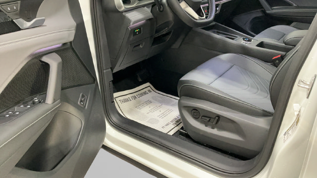 New 2026 Volkswagen Tiguan SE AWD/4WD image 27