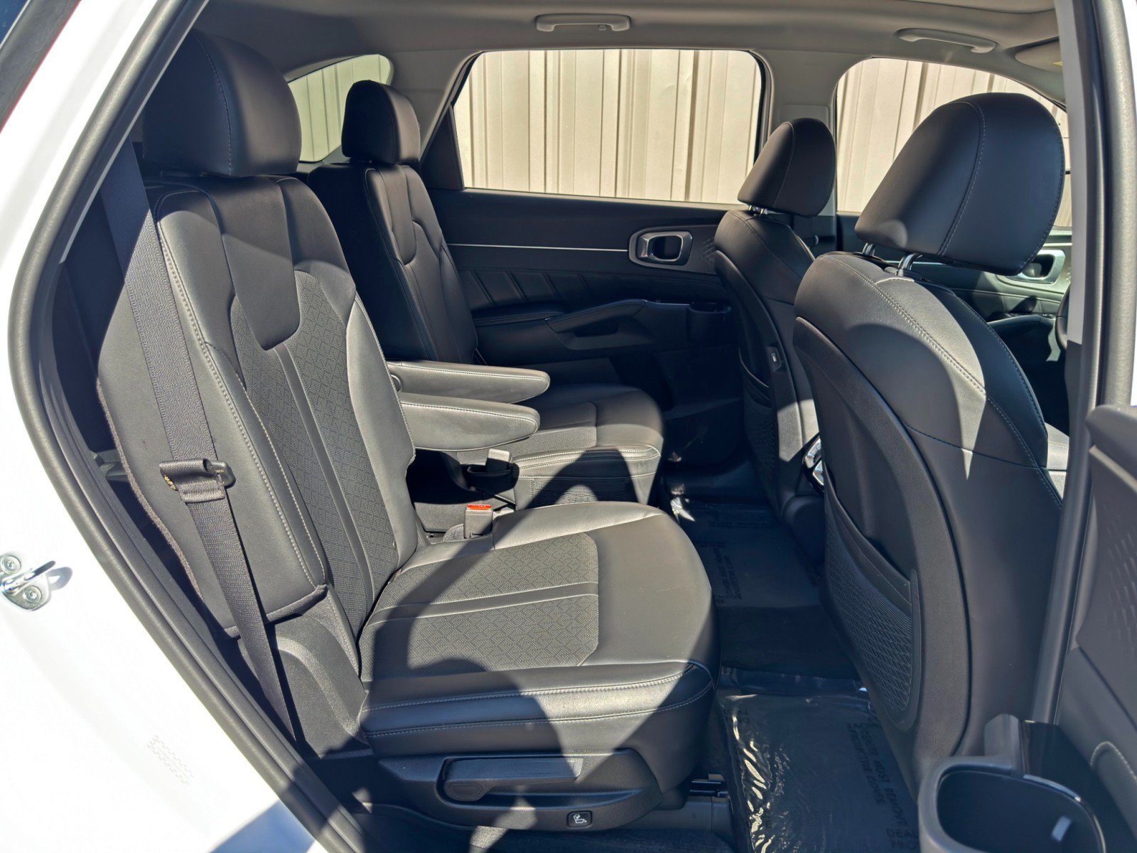 Used 2023 Kia Sorento SX AWD/4WD image 36