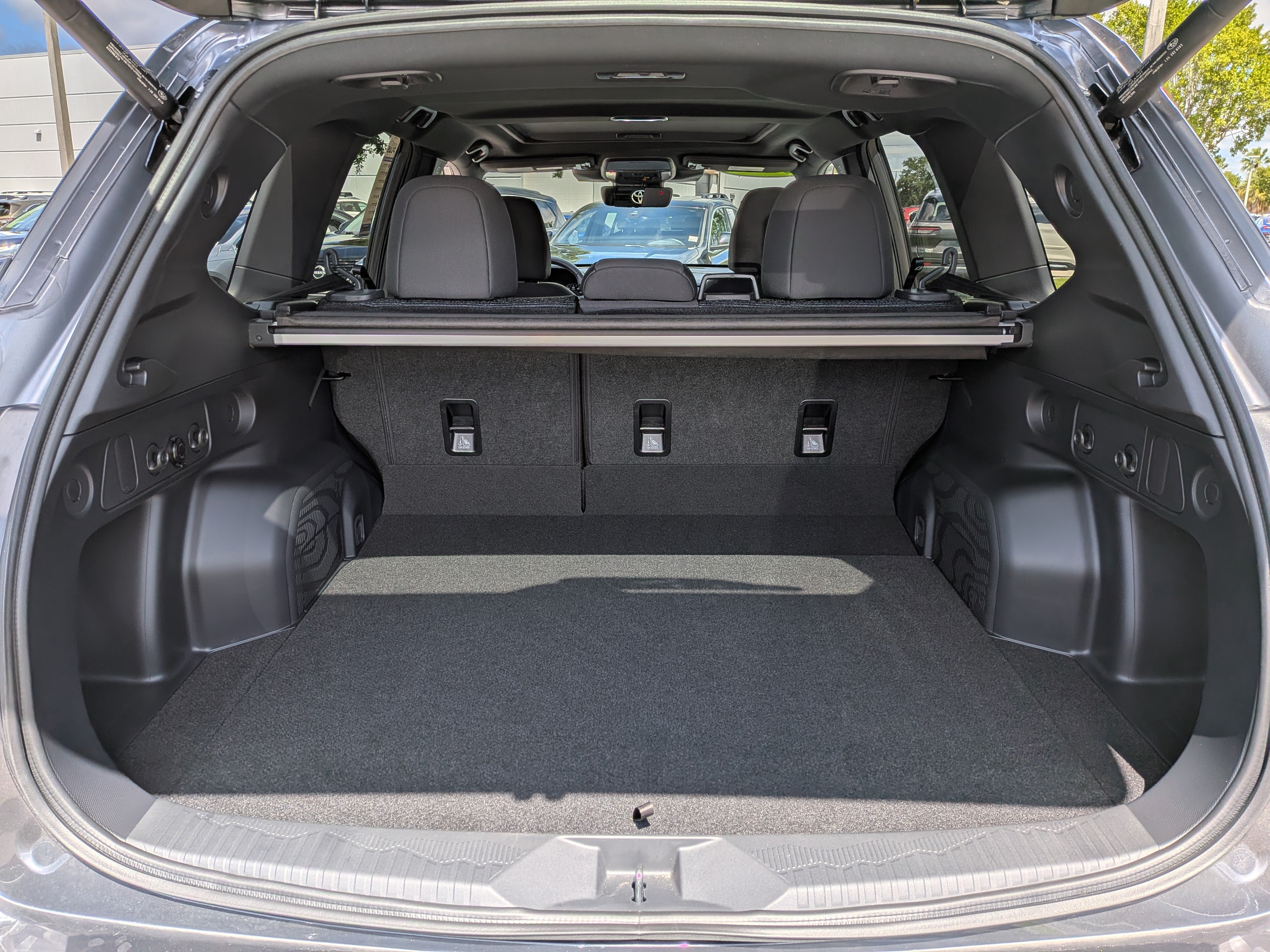 Used 2026 Subaru Forester Premium AWD/4WD image 13