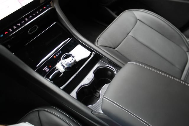 New 2026 Jeep Grand Cherokee Limited AWD/4WD image 23