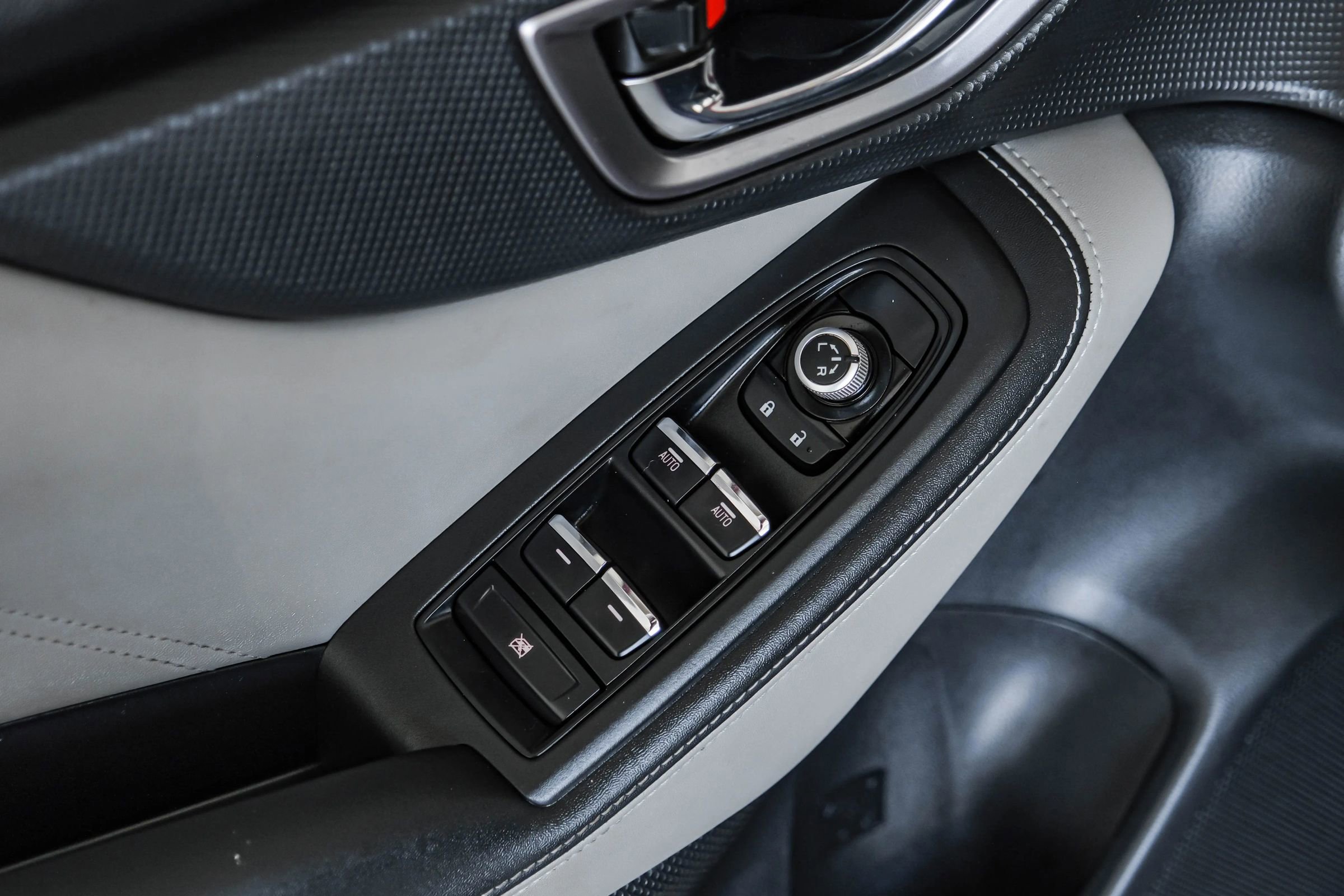 Used 2023 Subaru Forester Limited w/ Popular Package #2 image 37