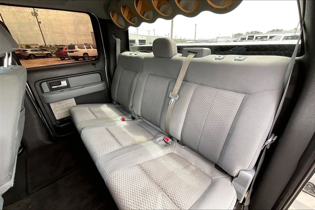 Used 2013 Ford F150 XLT w/ XLT Chrome Pkg RWD image 18