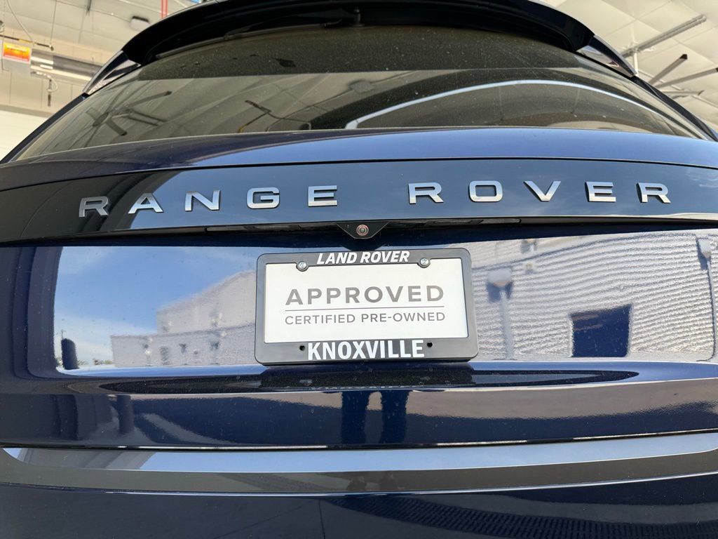 Certified 2023 Land Rover Range Rover Long Wheelbase SE image 13