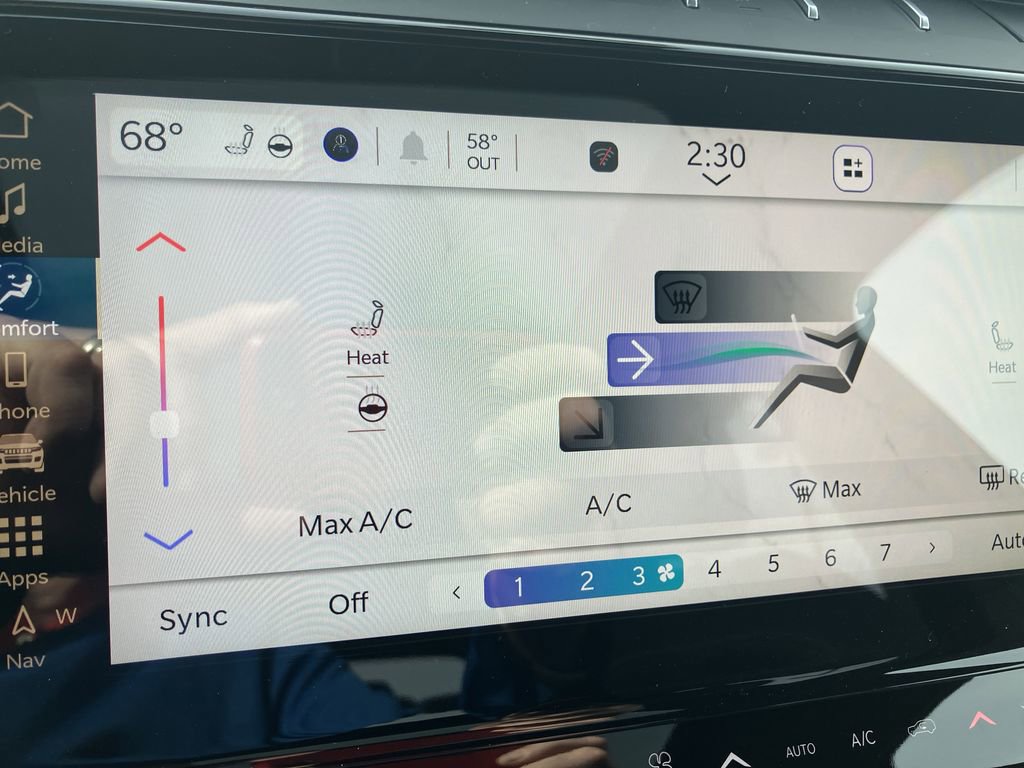 New 2026 Jeep Grand Cherokee Limited image 37