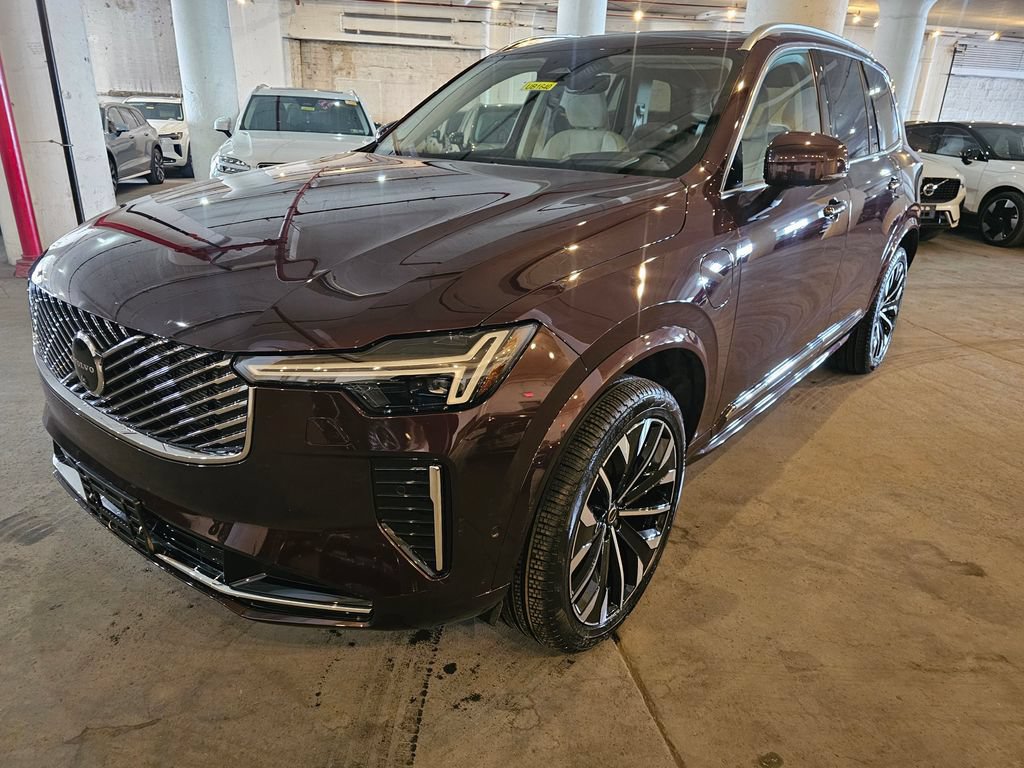 Certified 2025 Volvo XC90 T8 Ultra