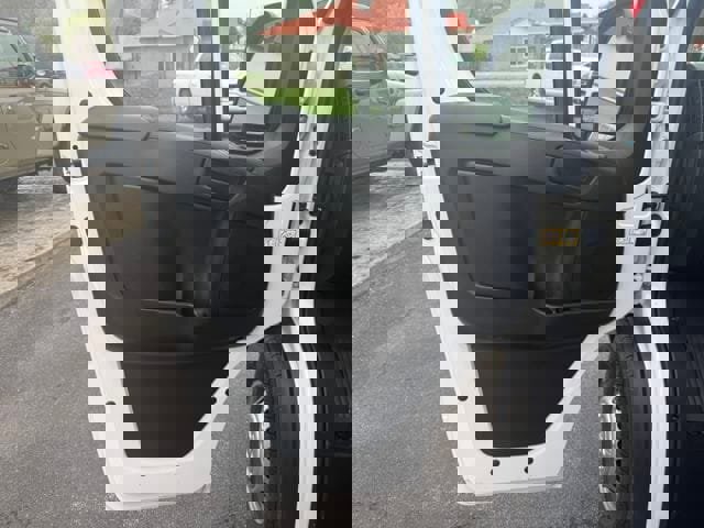 New 2025 RAM ProMaster 3500 w/ Quick Order Package 22G SLT image 18