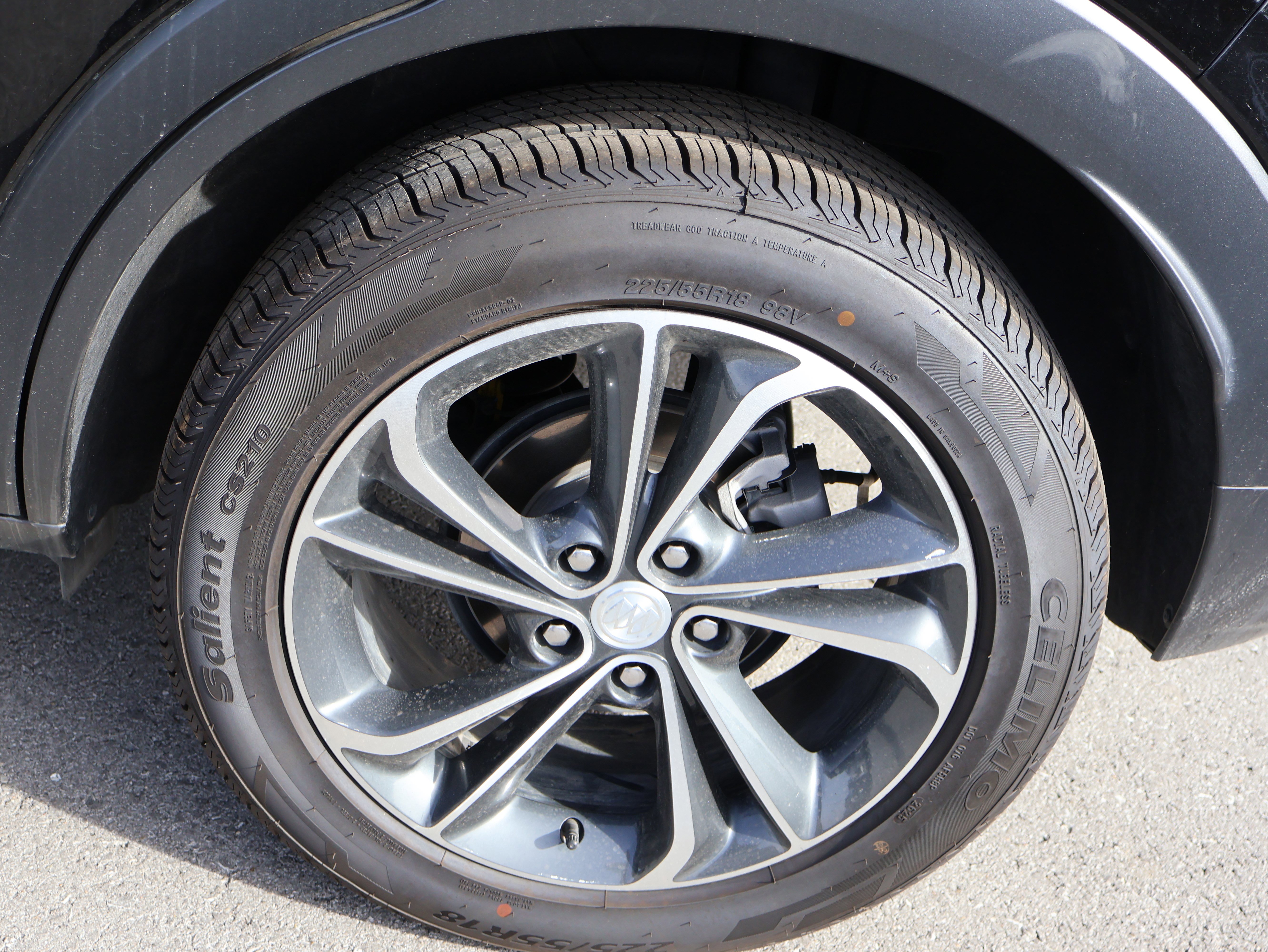 Used 2022 Buick Encore GX Essence w/ Advanced Technology Package image 40