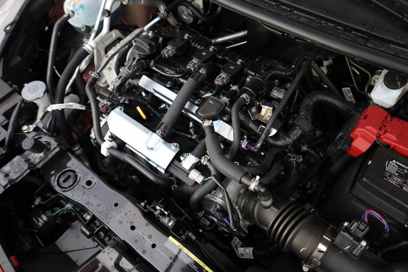 New 2025 Nissan Versa SR w/ Trunk Package image 24