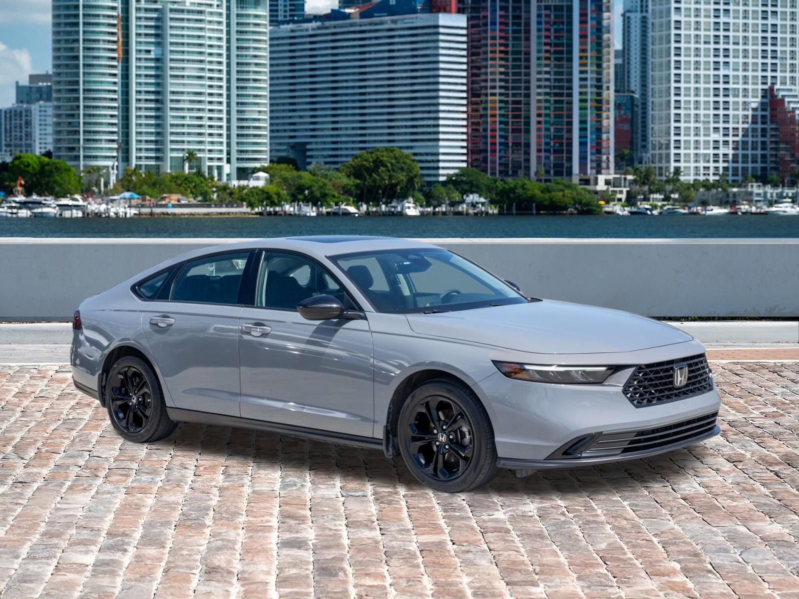 Certified 2025 Honda Accord SE image 3