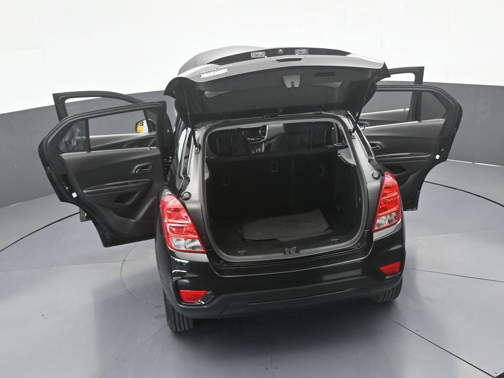 Used 2022 Chevrolet Trax LS AWD/4WD image 60