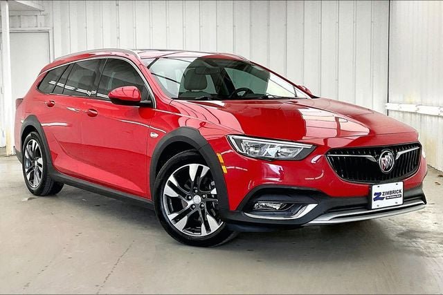 Used 2018 Buick Regal Preferred w/ Sights and Sounds Package
