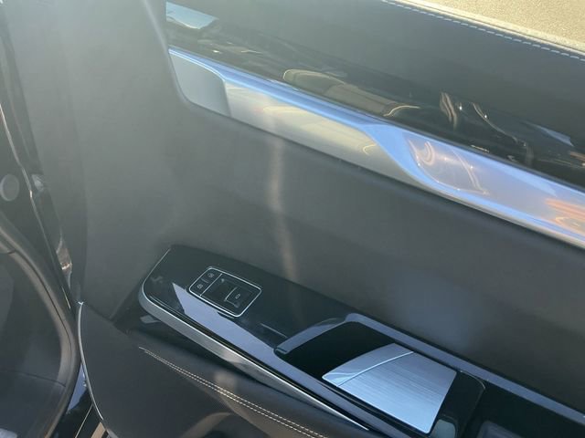 Used 2025 Cadillac Escalade Sport w/ LPO, ONYX Package AWD/4WD image 23