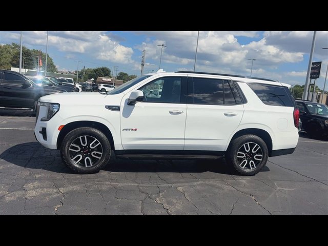 Certified 2023 GMC Yukon AT4 AWD/4WD image 5