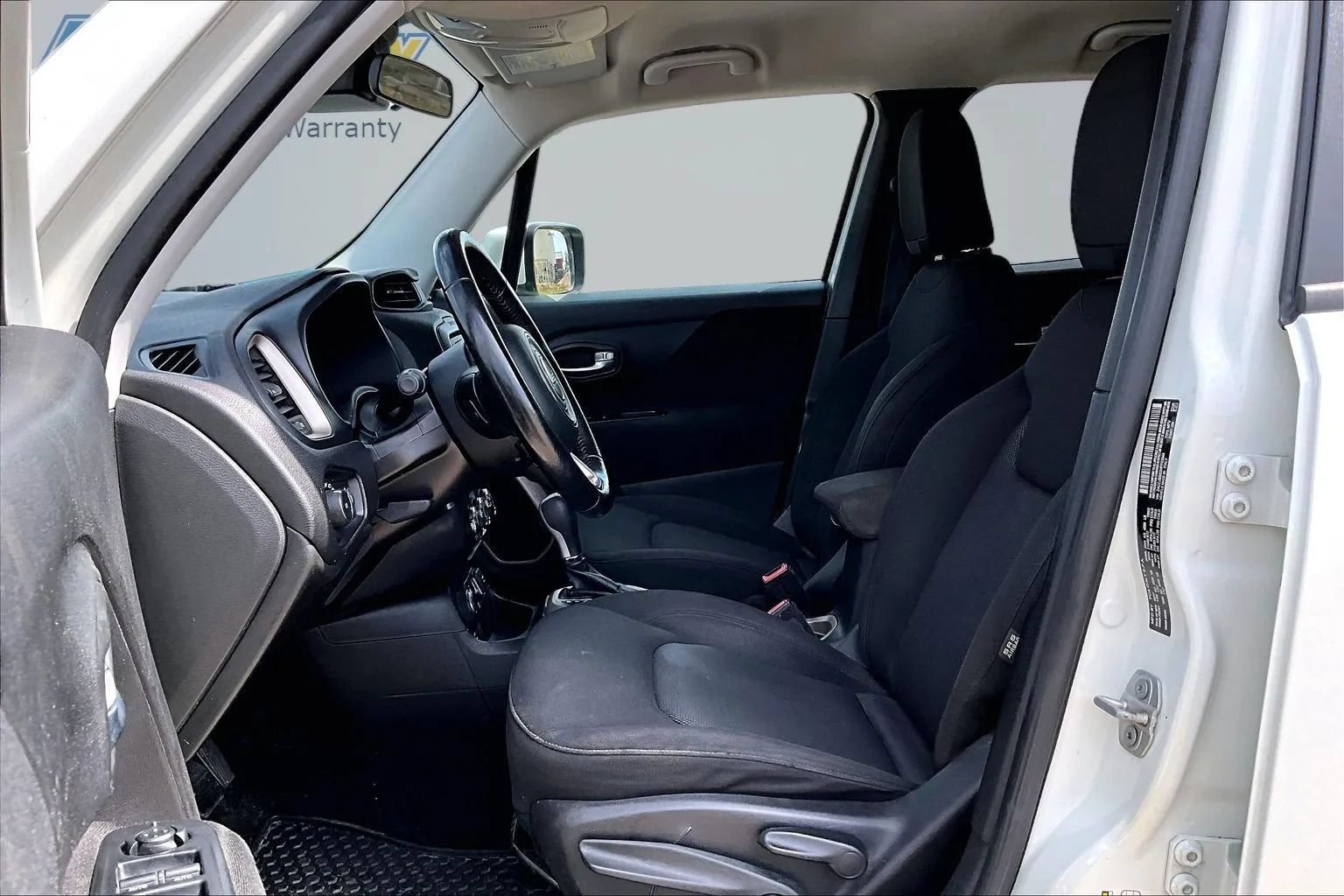 Used 2017 Jeep Renegade Latitude AWD/4WD image 20
