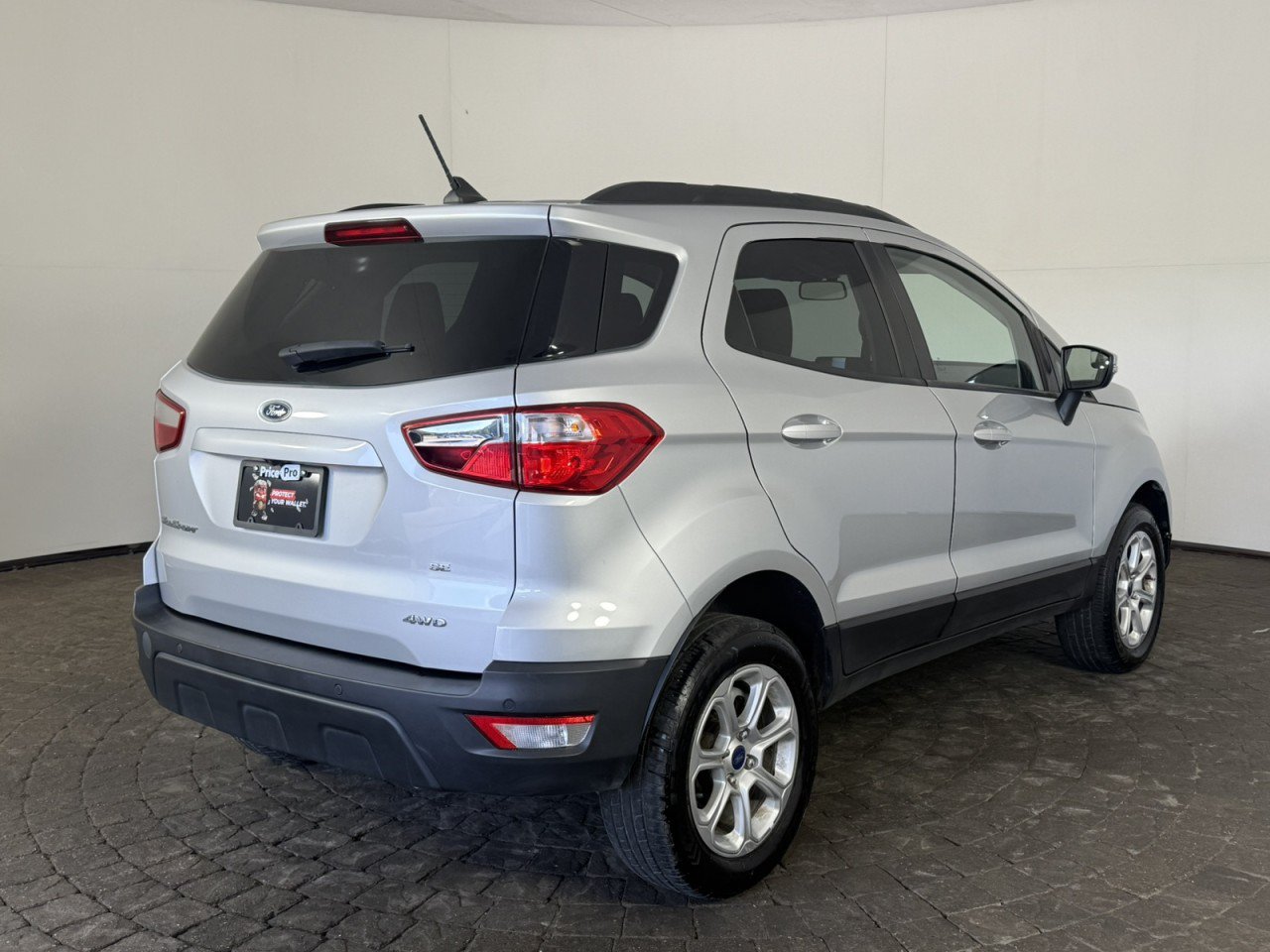 Used 2022 Ford EcoSport SE AWD/4WD image 9