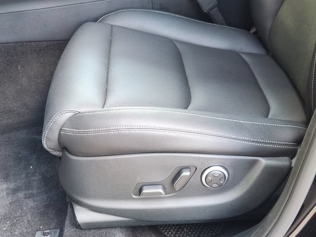 Used 2024 Genesis GV70 2.5T w/ Select Package AWD/4WD image 19