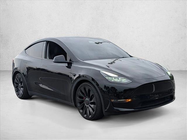 Used 2024 Tesla Model Y Performance AWD/4WD video 3
