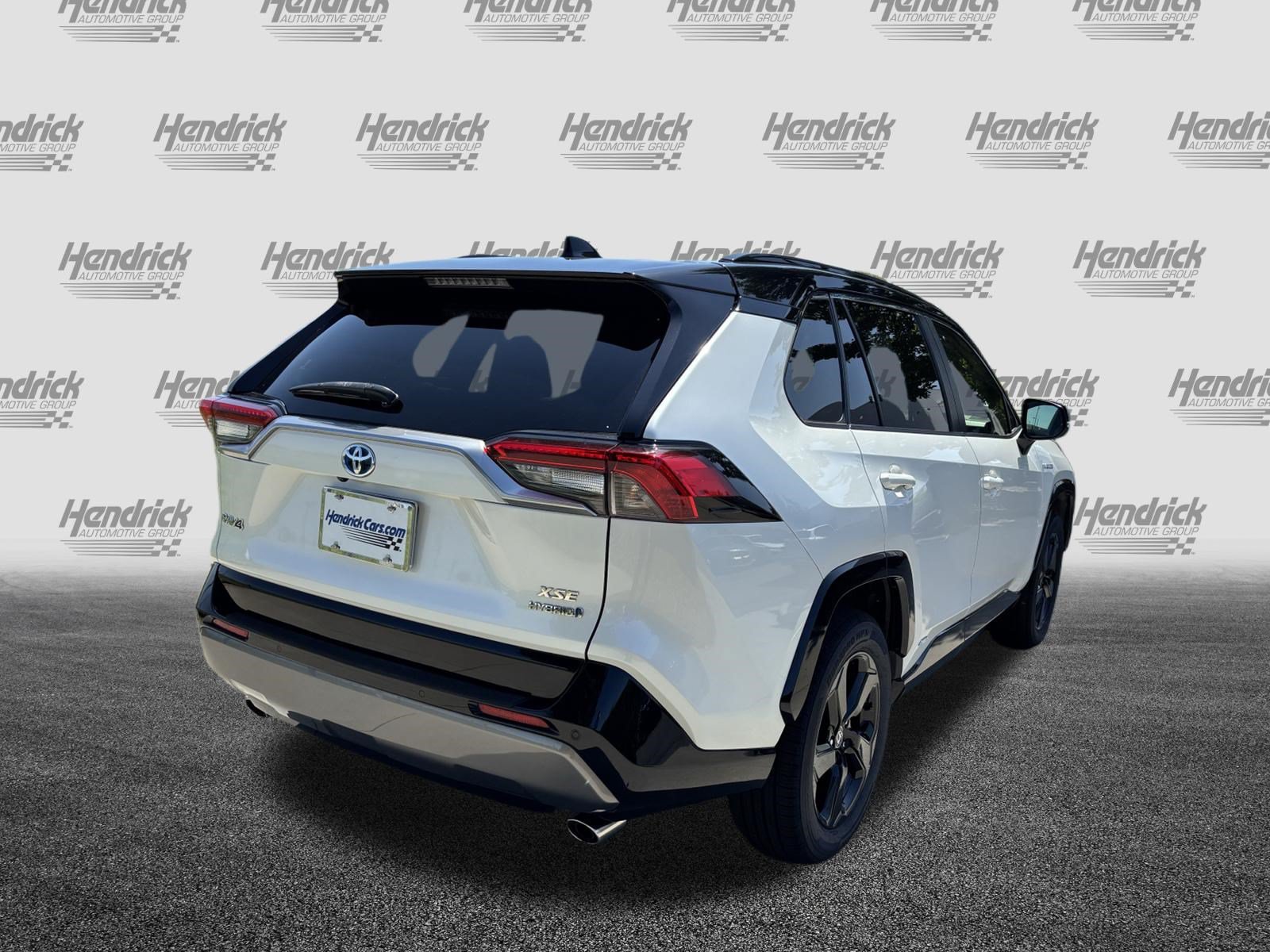Used 2020 Toyota RAV4 XSE AWD/4WD image 10