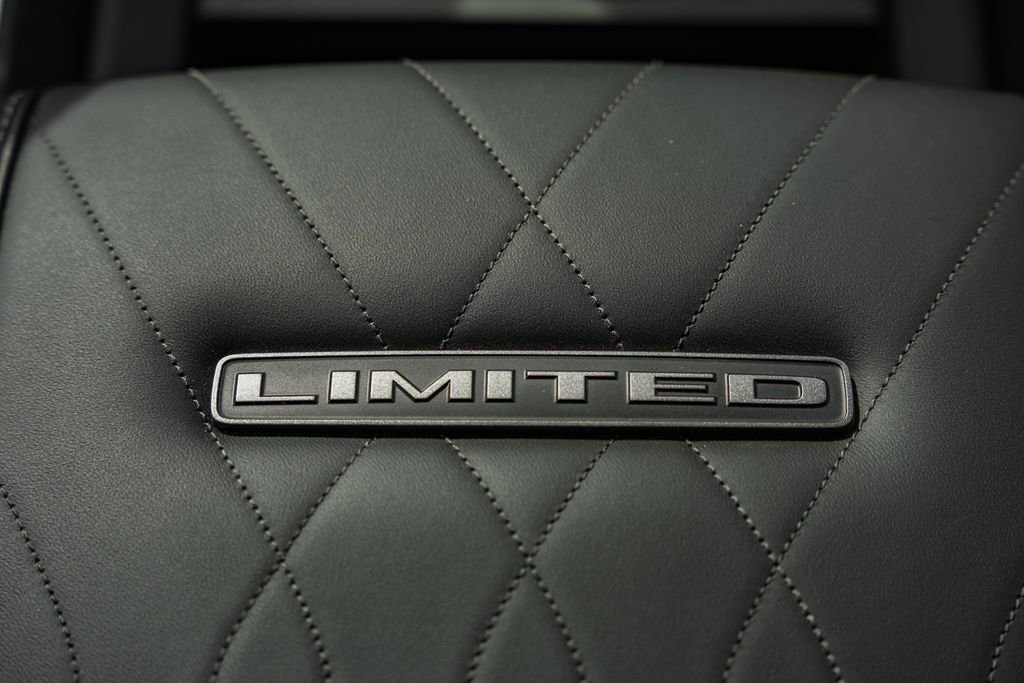 New 2026 RAM 2500 Limited image 32