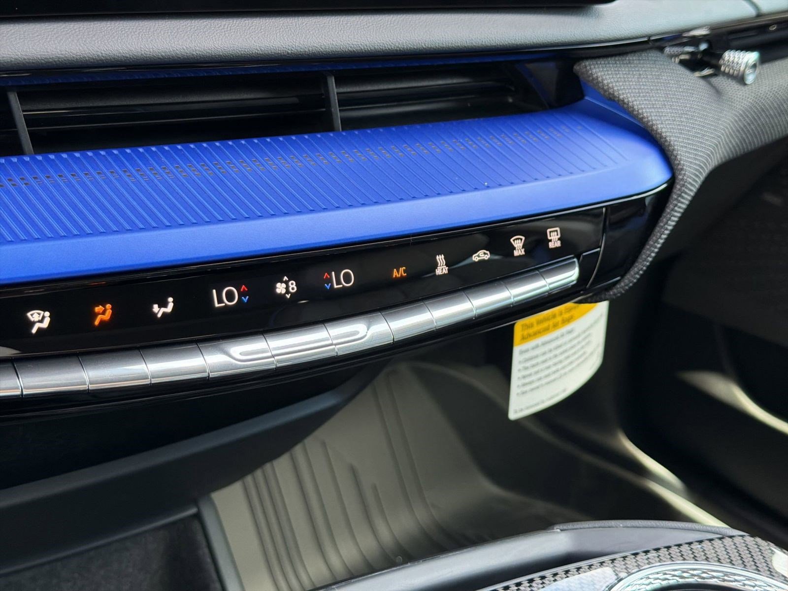 New 2026 Cadillac Optiq V AWD/4WD image 17