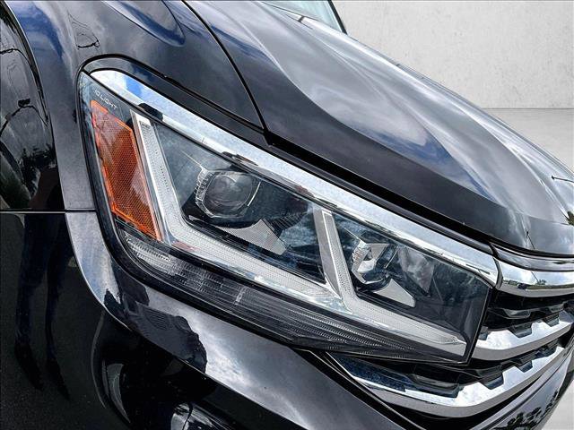 Used 2022 Volkswagen Atlas SE FWD image 28