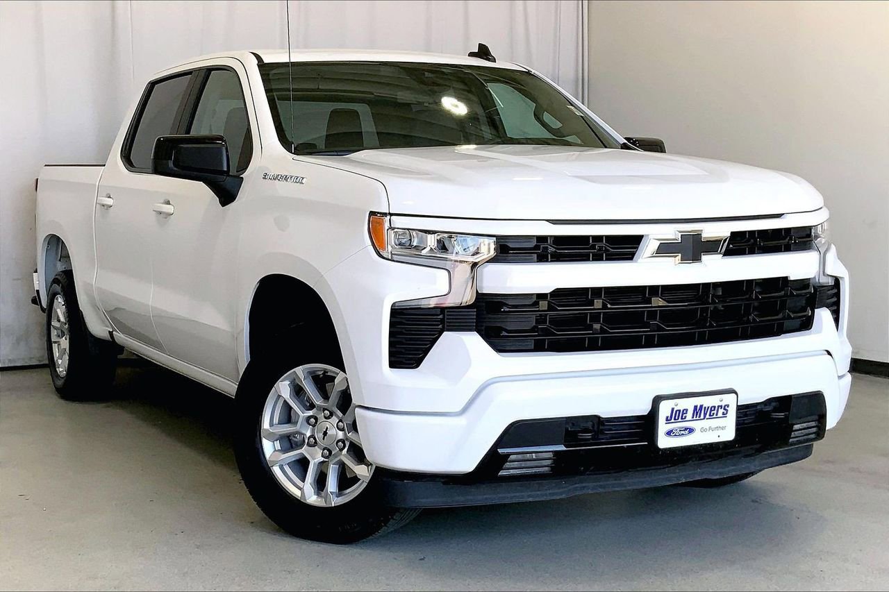 Used 2026 Chevrolet Silverado 1500 RST image 1