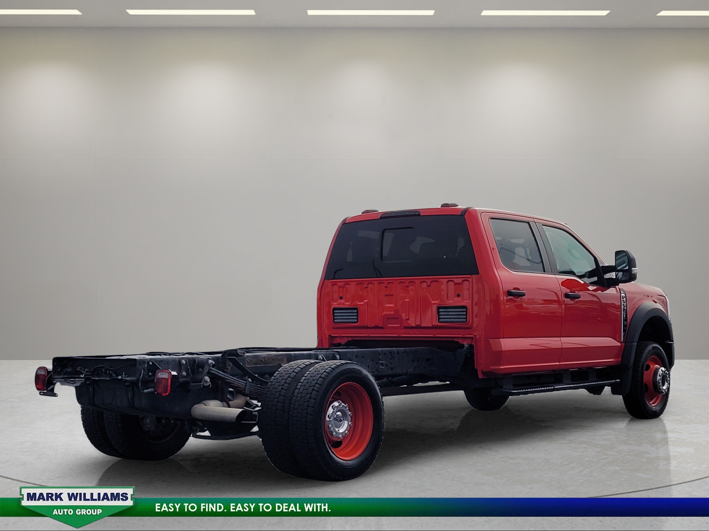 Used 2024 Ford F550 4x4 Crew Cab Super Duty image 4