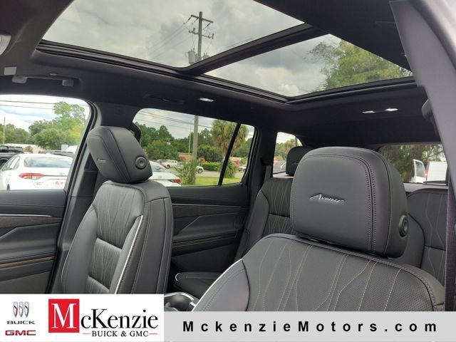 New 2026 Buick Enclave Avenir w/ Super Cruise Package FWD image 7