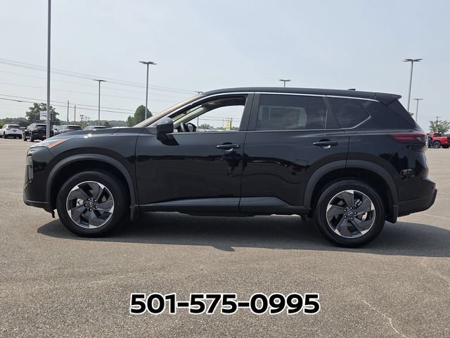 Used 2026 Nissan Rogue SV FWD image 2