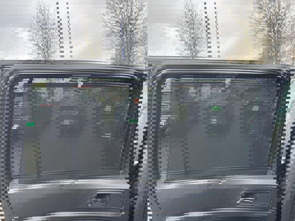 Used 2020 Volkswagen Atlas SE w/ Towing Package image 16