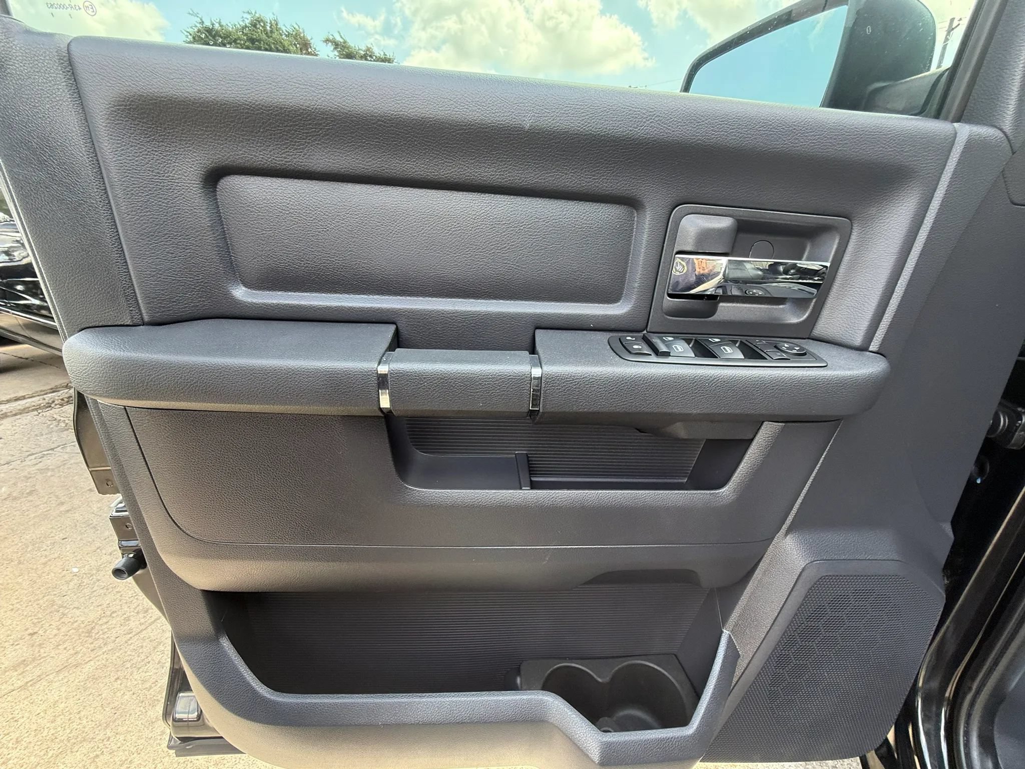 Used 2009 Dodge Ram 1500 Truck Sport RWD image 18