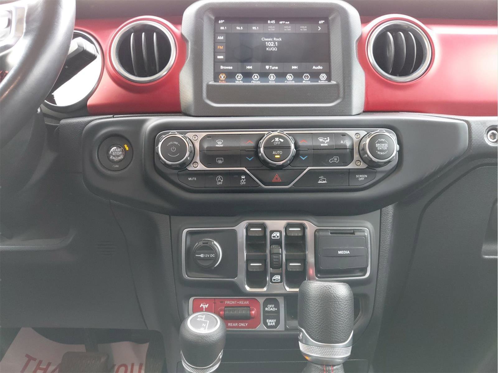 Used 2021 Jeep Wrangler Unlimited Rubicon image 9