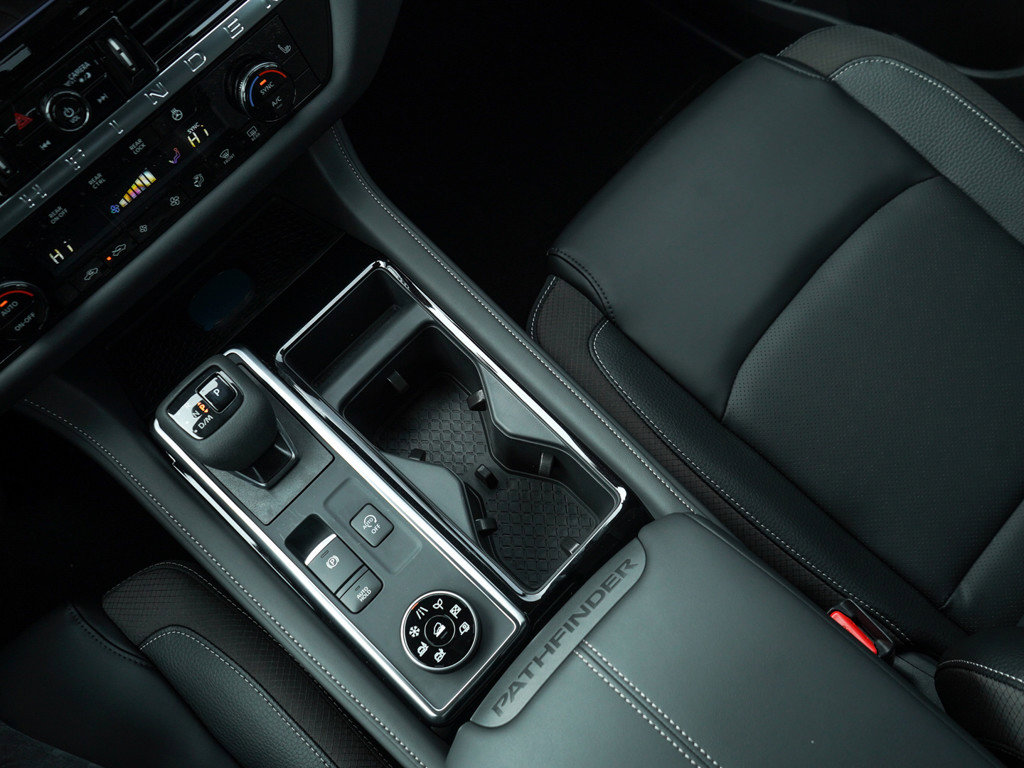 New 2026 Nissan Pathfinder SL AWD/4WD image 27