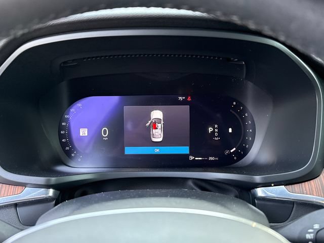 Certified 2023 Volvo S60 B5 Plus w/ Climate Package AWD/4WD image 14