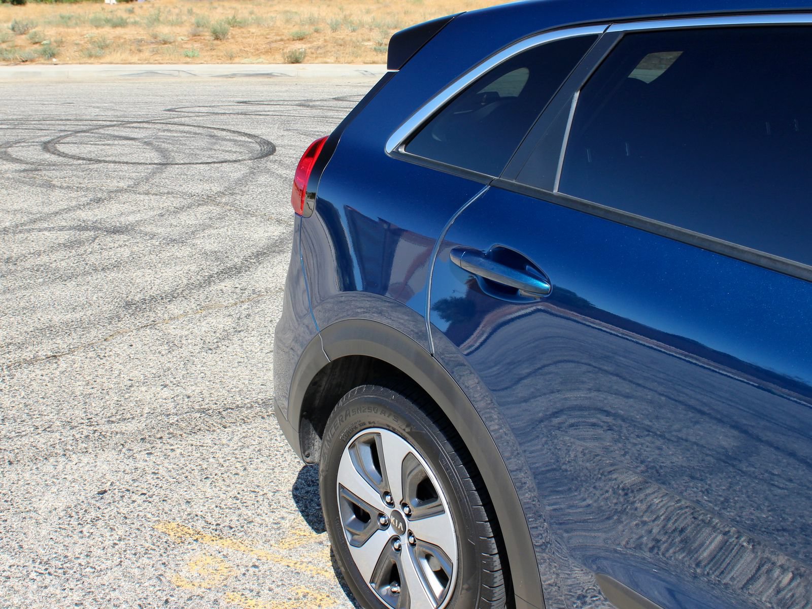 Used 2019 Kia Niro LX FWD image 15