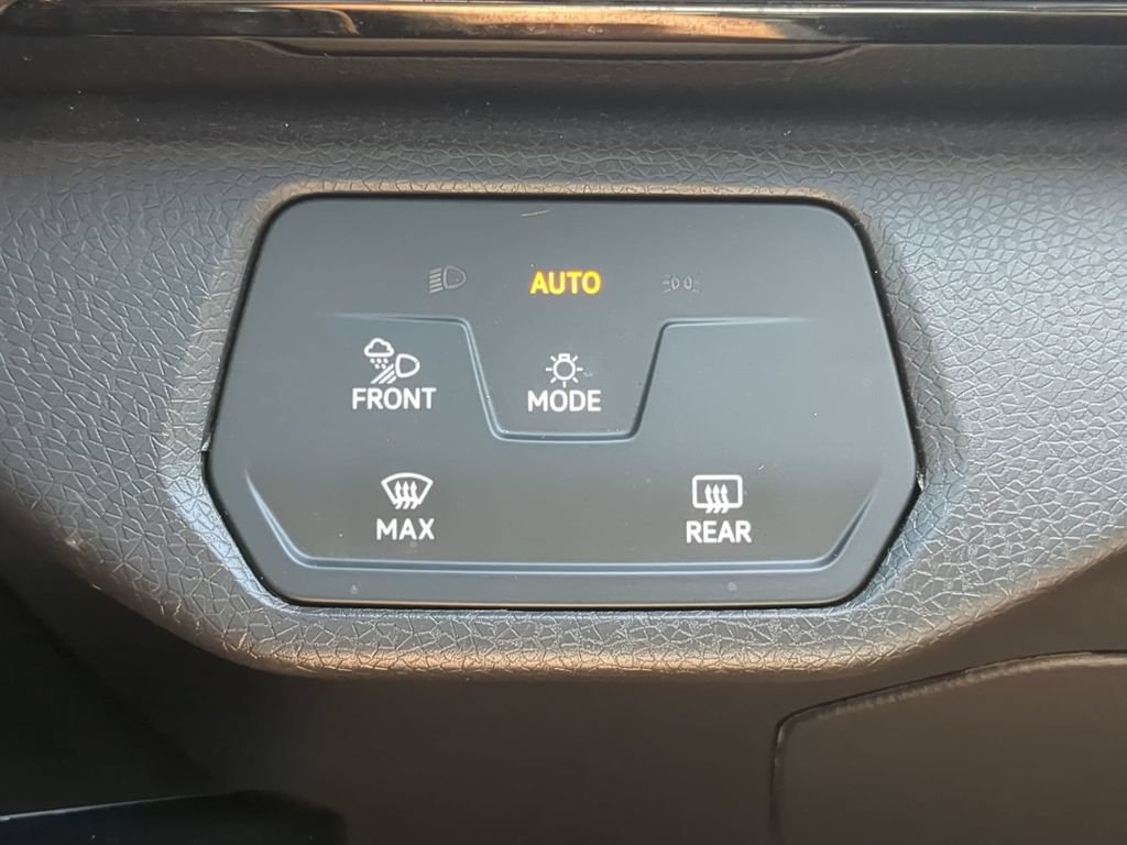 Certified 2024 Volkswagen ID.4 Pro S RWD image 27