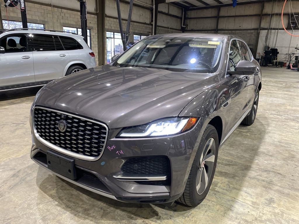 Used 2021 Jaguar F-PACE S image 19
