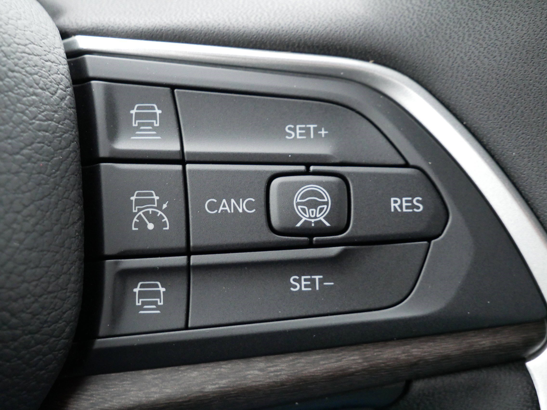 New 2026 Jeep Grand Cherokee L Limited AWD/4WD image 21