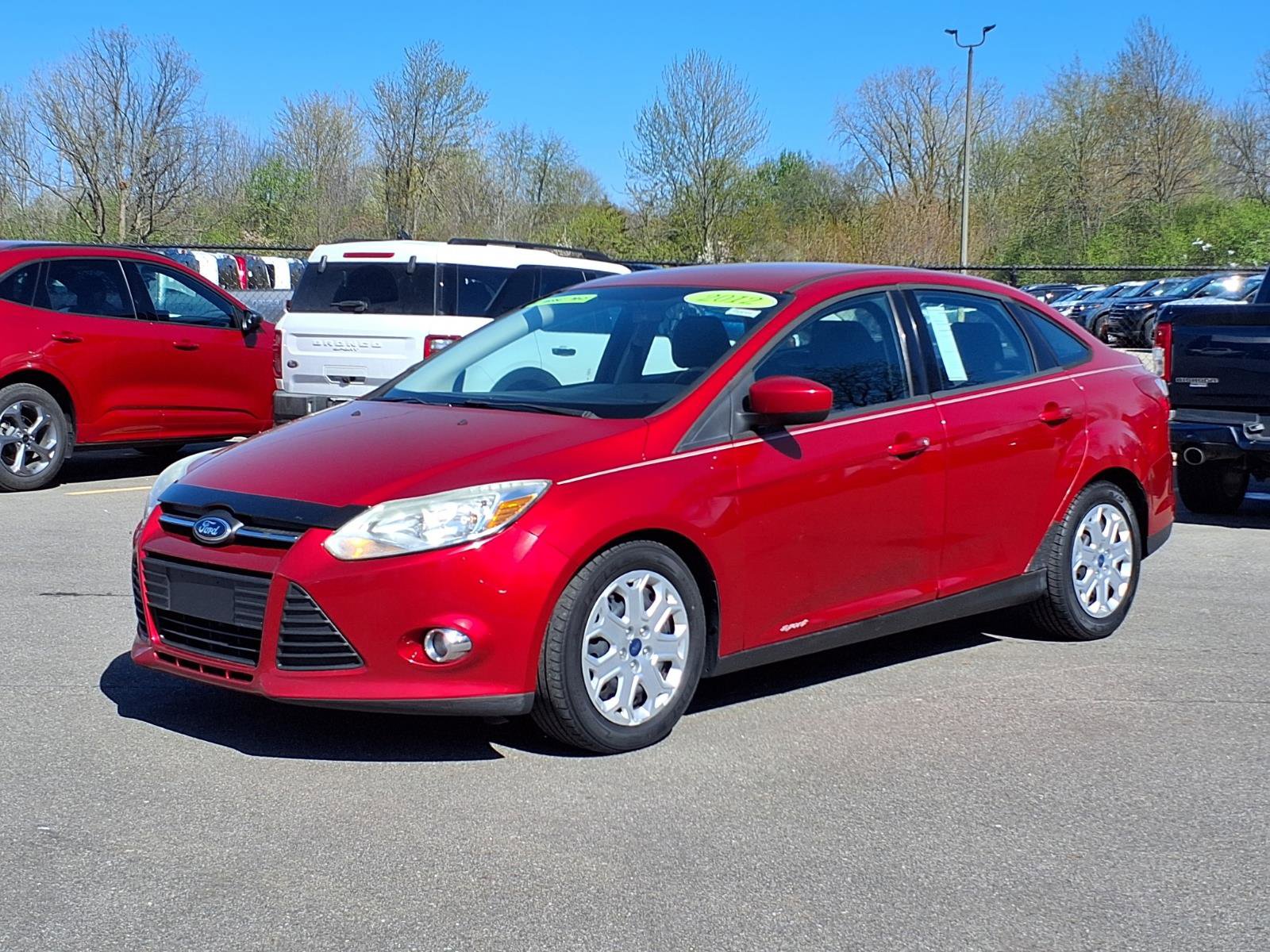 Used 2012 Ford Focus SE image 1