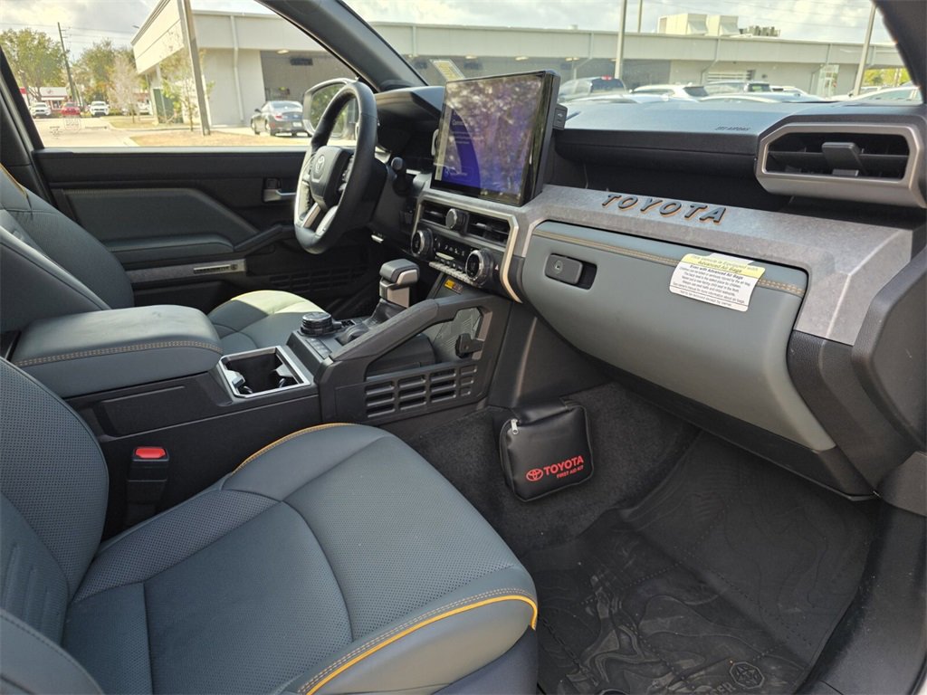 Certified 2025 Toyota Tacoma Trailhunter image 13