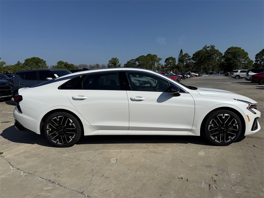 New 2026 Kia K5 EX image 3