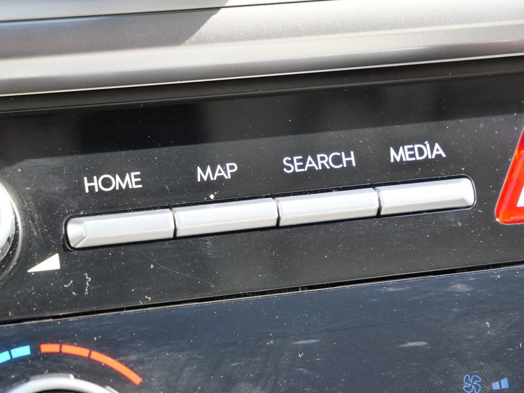 Used 2025 Hyundai Santa Fe SEL AWD/4WD image 49