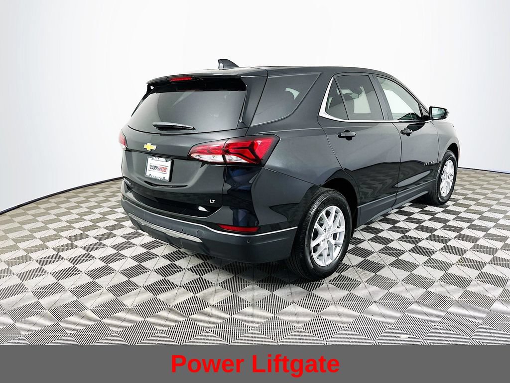 Used 2024 Chevrolet Equinox LT FWD image 11