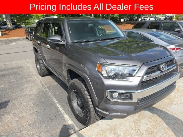 Used 2018 Toyota 4Runner Limited AWD/4WD image 3