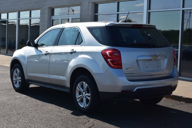 Used 2017 Chevrolet Equinox LS FWD image 6